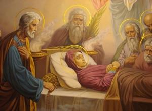 Õnnistatud Neitsi Maarja uinumine: puhkuse ajalugu ja tähendus